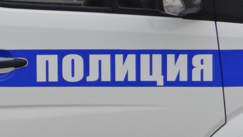 В Торжке полицейские разыскали угнанный автомобиль