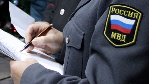 В Торжке полицейские раскрыли кражу телефона
